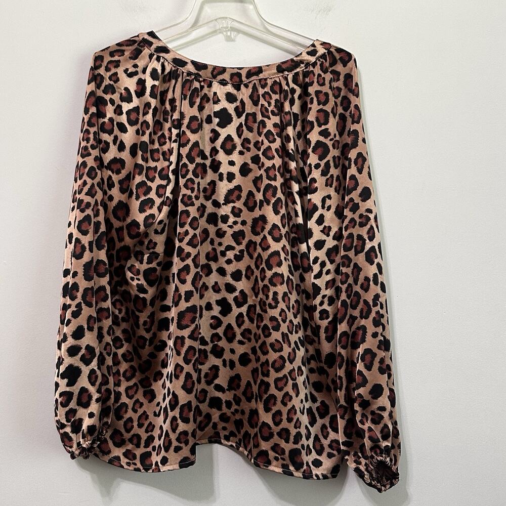 Ivy Jane Top M/L Leopard V Neck Balloon Sleeve Popover Party Cocktail Satin - Picture 9 of 9